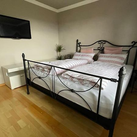Ferienwohnung Leuchtbergblick Mit Terrasse Und Pkw Stellplatz Eschwege Eksteriør bilde
